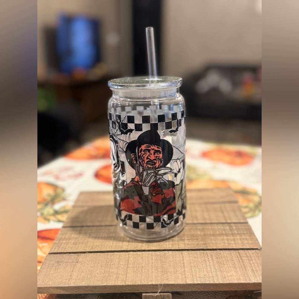 Horror Themed Tumbler with Straw